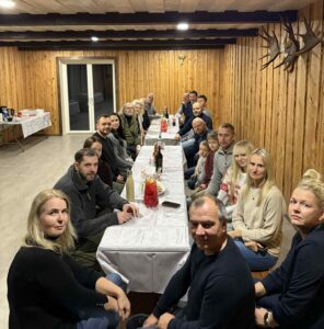 Vormsi Jahiseltsi pidulikult jõuluõhtul 2025 detsembris